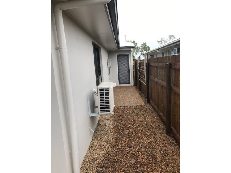 4 Delaware Green,, Mount Louisa QLD 4814