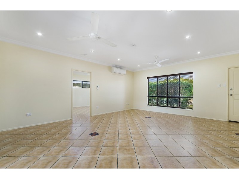 15 Steele Place, Kirwan QLD 4817