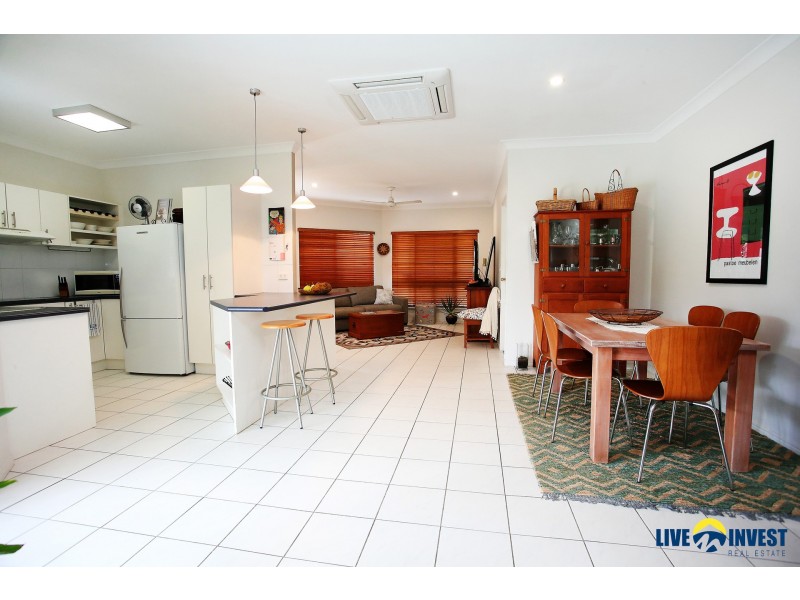 13 Crestbrook Drive, Mount Louisa QLD 4814