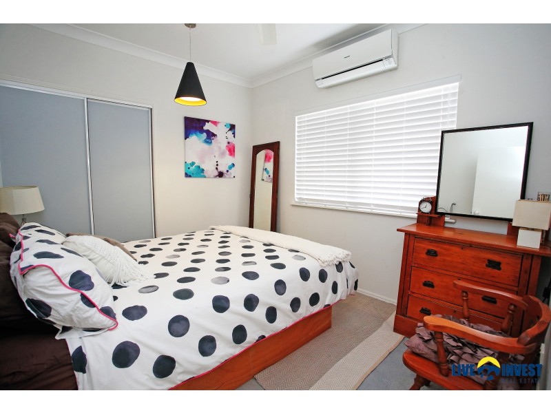 13 Crestbrook Drive, Mount Louisa QLD 4814