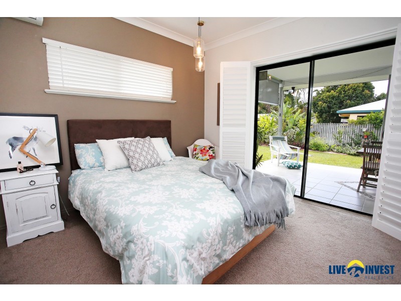 13 Crestbrook Drive, Mount Louisa QLD 4814