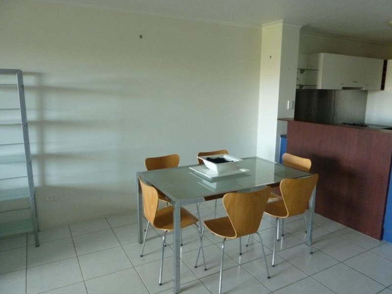 38/11-17 Stanley Street, Townsville City QLD 4810