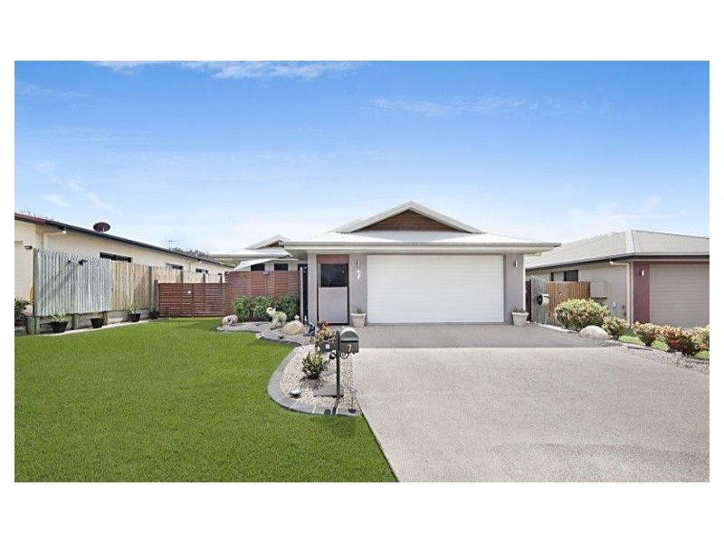 7 Strathburn Street, Mount Louisa QLD 4814