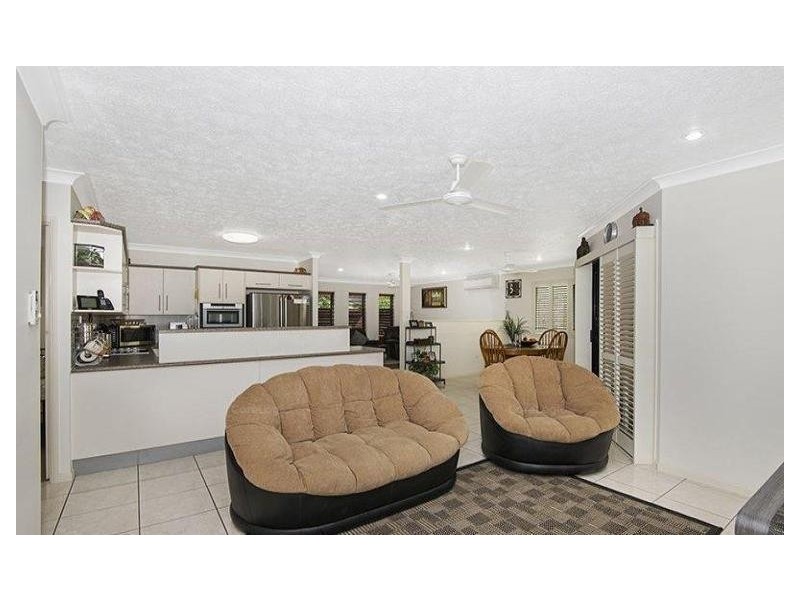 7 Strathburn Street, Mount Louisa QLD 4814