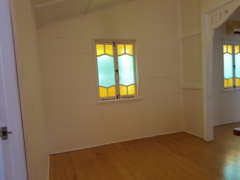 33 Norris Street, Hermit Park QLD 4812