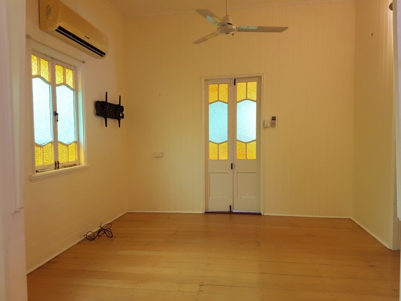 33 Norris Street, Hermit Park QLD 4812