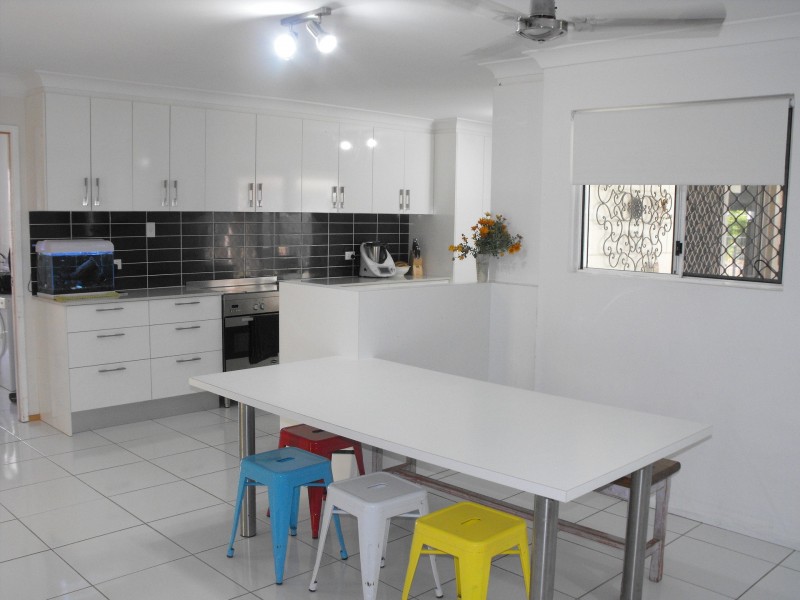 27 Mount Margaret Drive, Rangewood QLD 4817