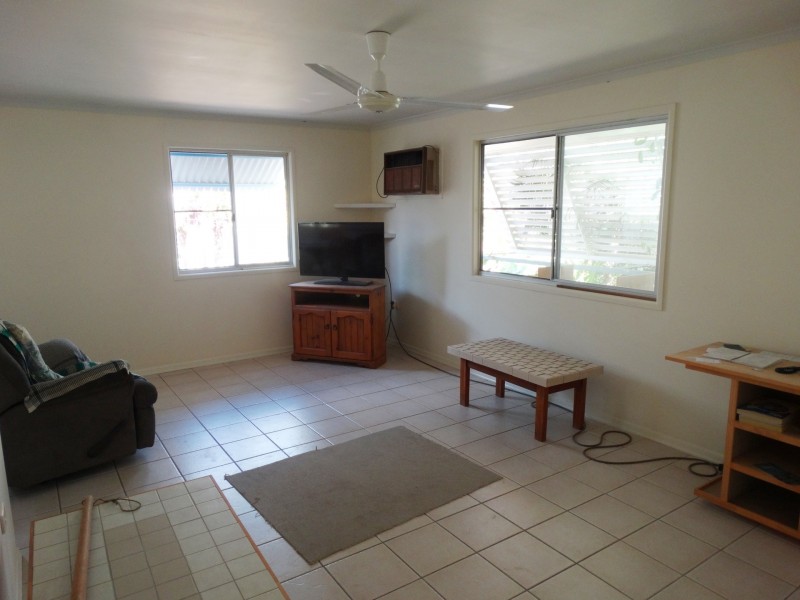 18 Murphy Street, Deeragun QLD 4818