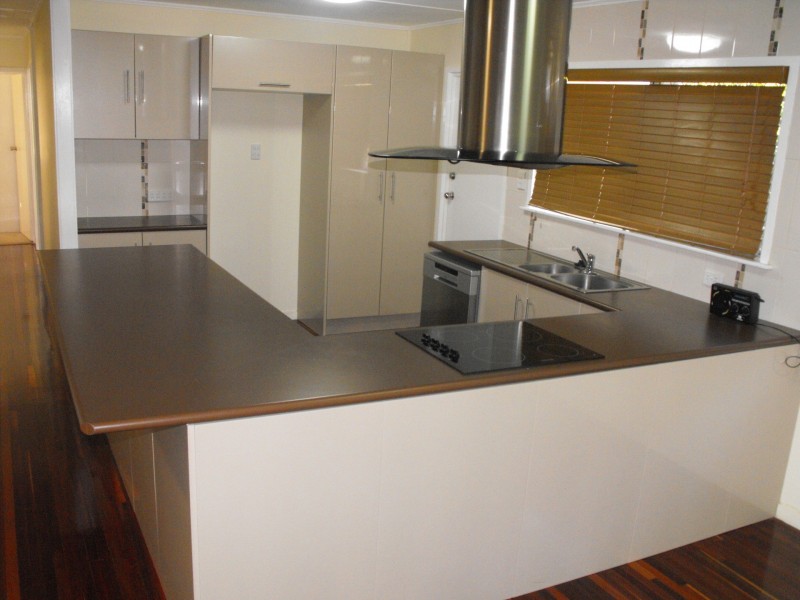 12 Mooney Street, Currajong QLD 4812