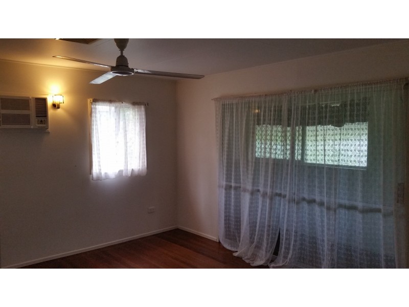 15 Mallee Street, Condon QLD 4815