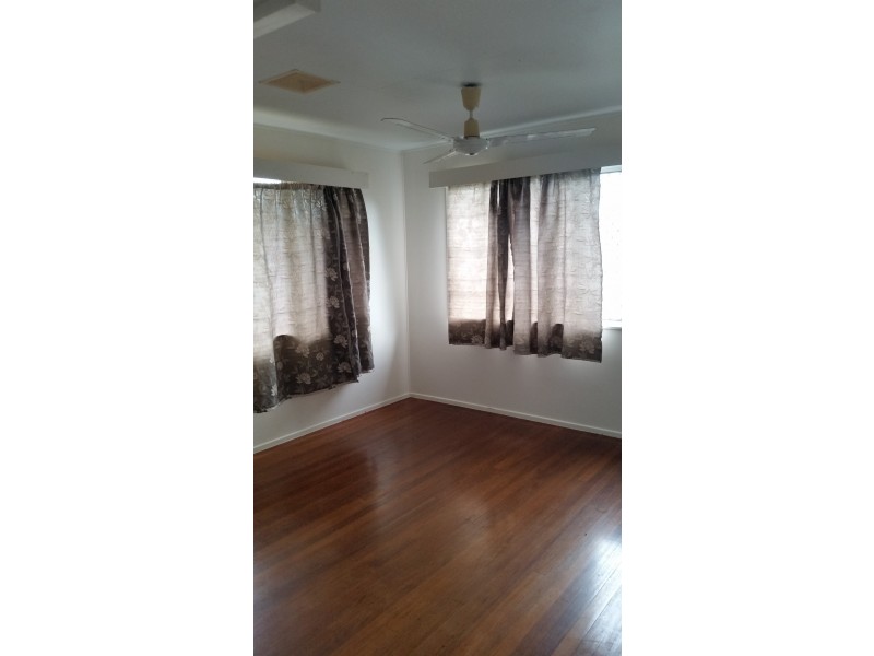 15 Mallee Street, Condon QLD 4815