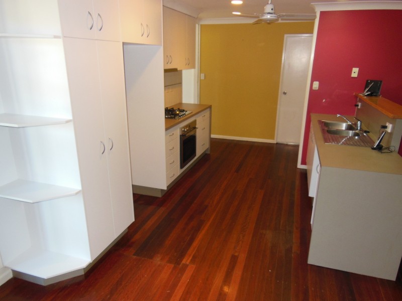 31 Sheffield Street, Gulliver QLD 4812