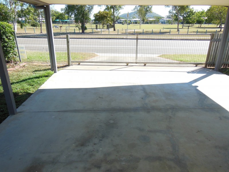 31 Sheffield Street, Gulliver QLD 4812