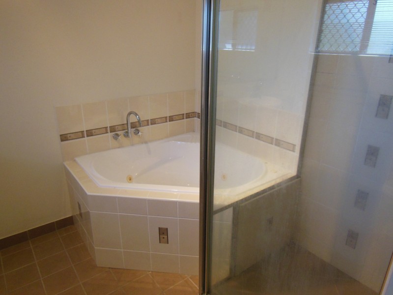 96a Anne Street, Aitkenvale QLD 4814