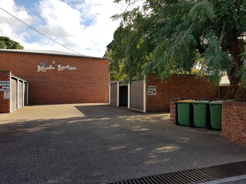 2/93 Bowen Road, Rosslea QLD 4812