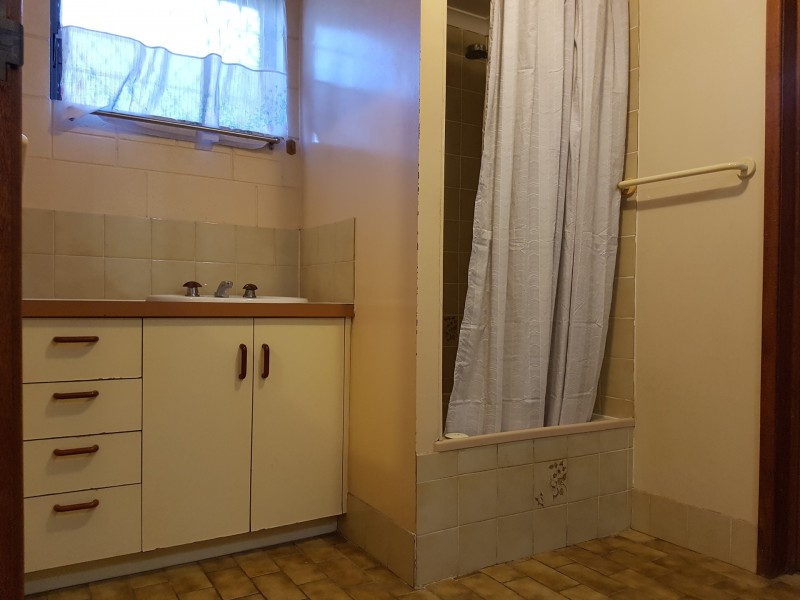 2/93 Bowen Road, Rosslea QLD 4812