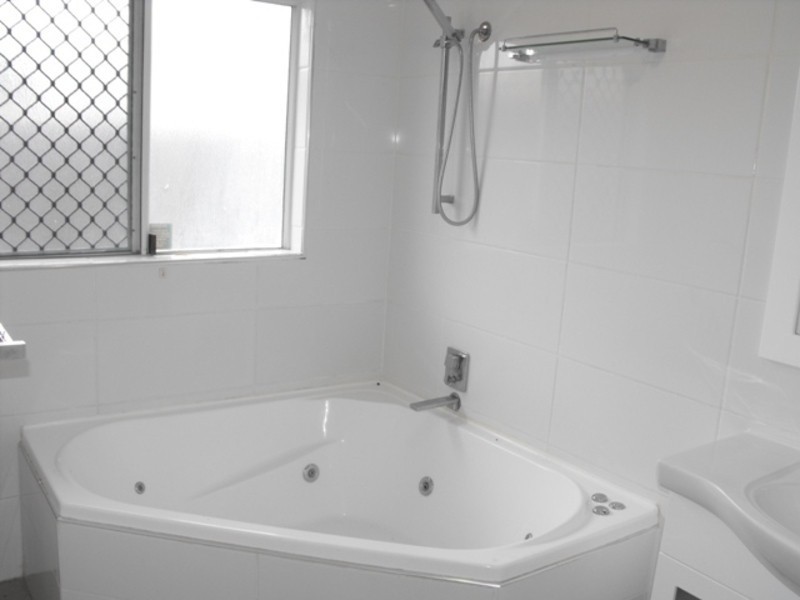 8 Gibbard Street, Condon QLD 4815