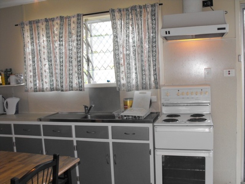 42 Riechelmann Street, Heatley QLD 4814