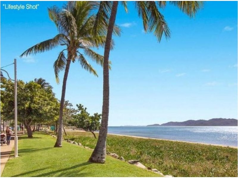 2/63 The Strand, North Ward QLD 4810