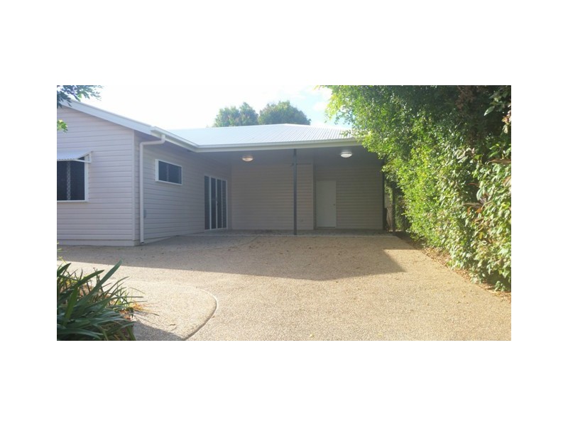 21B Lothair Street, Pimlico QLD 4812