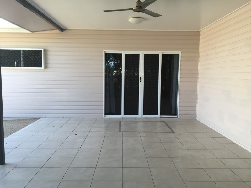 21B Lothair Street, Pimlico QLD 4812