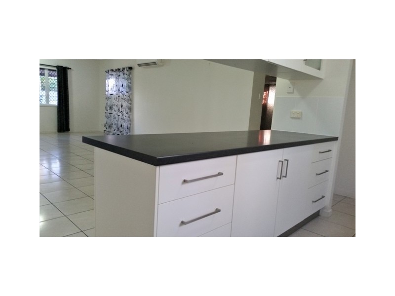 21B Lothair Street, Pimlico QLD 4812