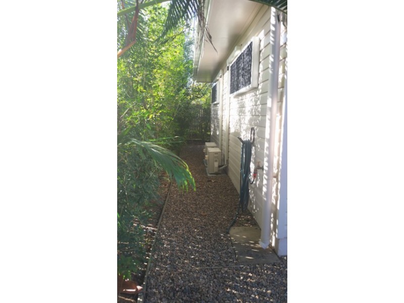 21B Lothair Street, Pimlico QLD 4812