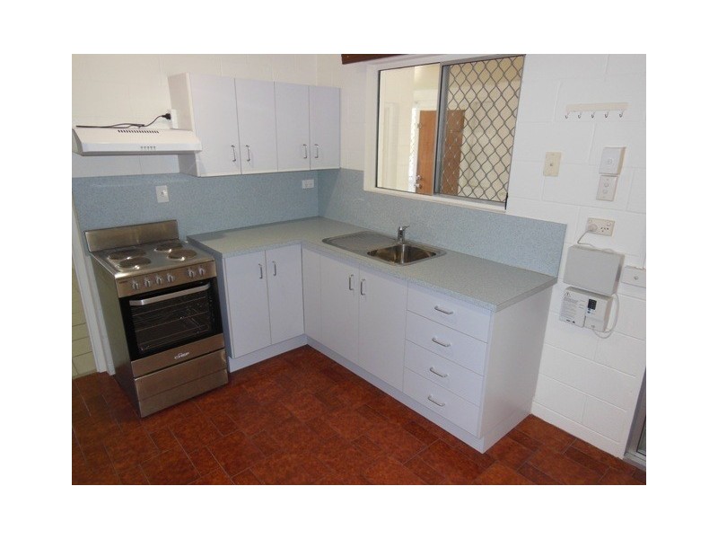 20 Adelong Drive, Cranbrook QLD 4814