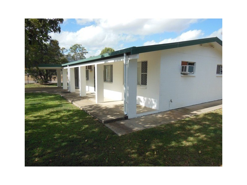 20 Adelong Drive, Cranbrook QLD 4814