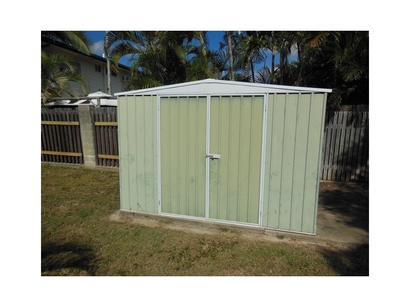 20 Adelong Drive, Cranbrook QLD 4814