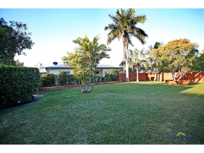 2 Redwood Avenue, Kirwan QLD 4817