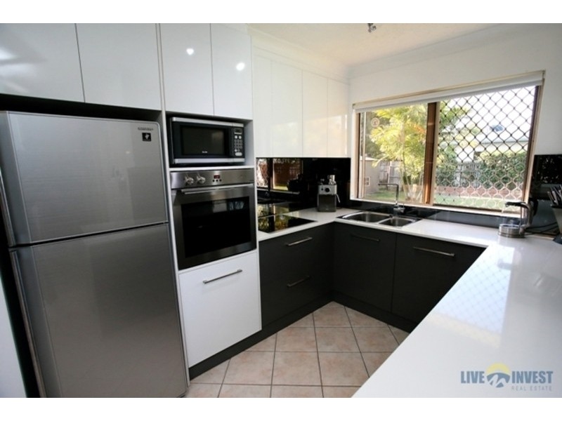 2 Redwood Avenue, Kirwan QLD 4817