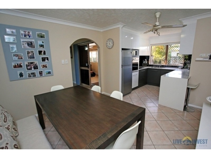 2 Redwood Avenue, Kirwan QLD 4817