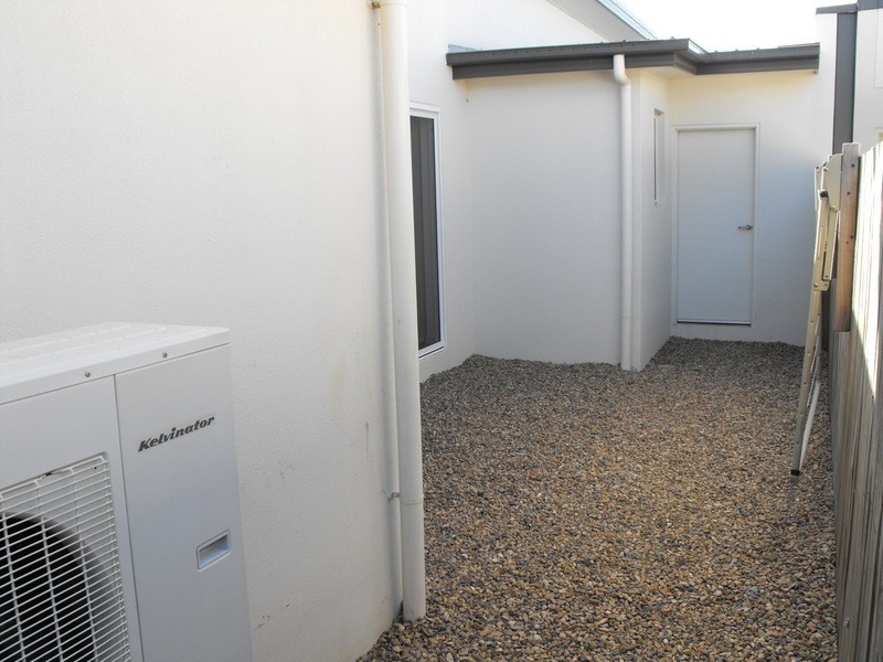 25 Lyrebird Lane, Bohle Plains QLD 4817