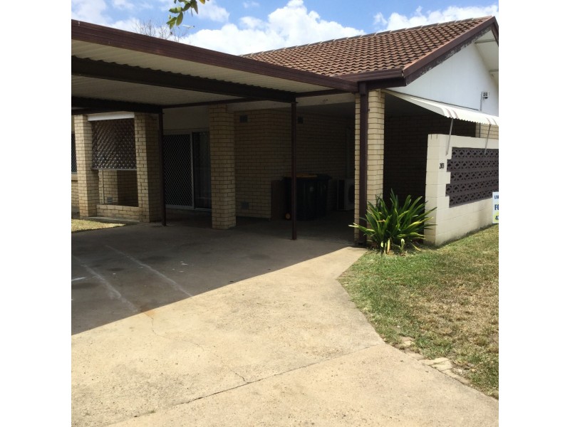 203 Thuringowa Drive, Kirwan QLD 4817