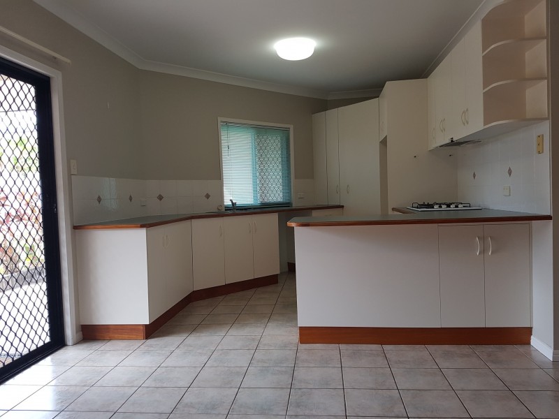 16 Columbia Way, Douglas QLD 4814