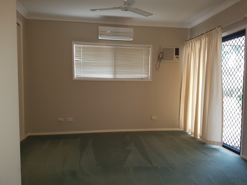 16 Columbia Way, Douglas QLD 4814