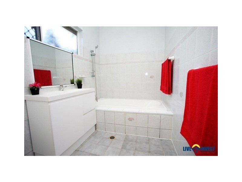 8 Macarthur Drive, Annandale QLD 4814