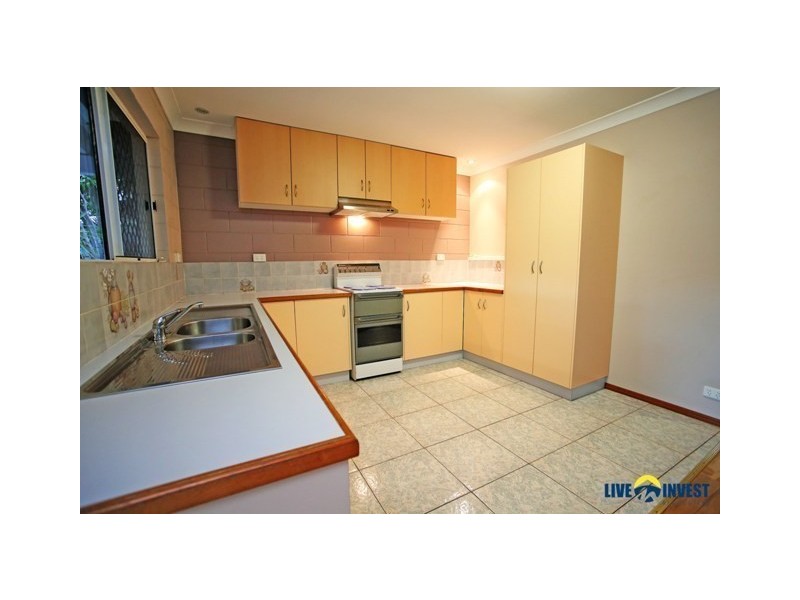 32 Leila Avenue, Rasmussen QLD 4815