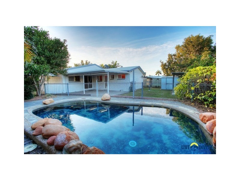 32 Leila Avenue, Rasmussen QLD 4815