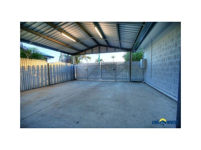 32 Leila Avenue, Rasmussen QLD 4815