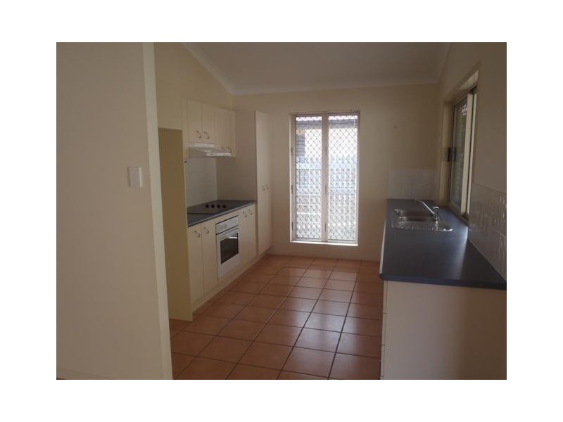 49 Southern Cross Circuit, Douglas QLD 4814