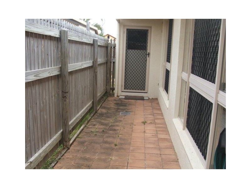 49 Southern Cross Circuit, Douglas QLD 4814