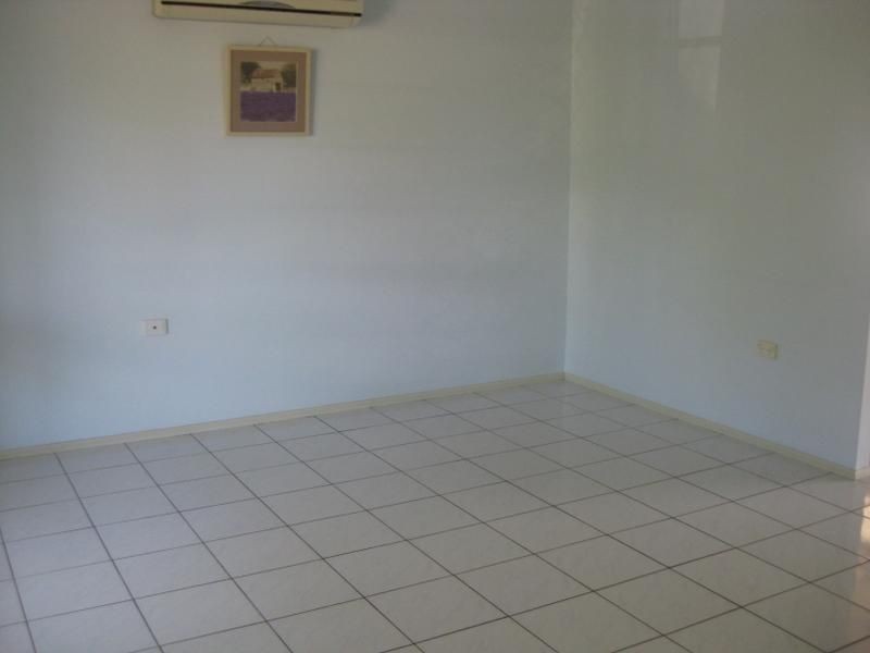 68 Kern Brothers Drive, Kirwan QLD 4817