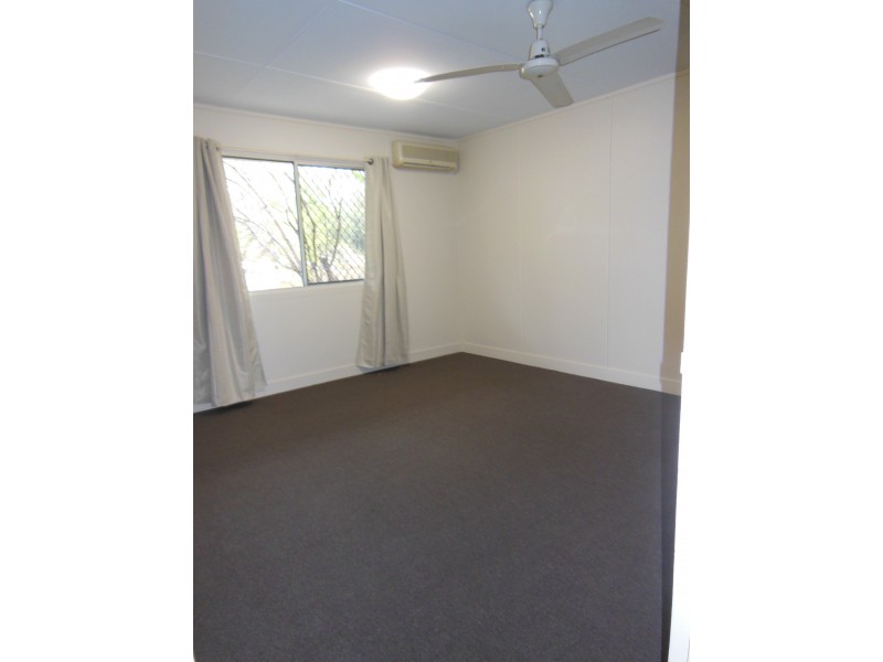 1301 Riverway Drive, Kelso QLD 4815