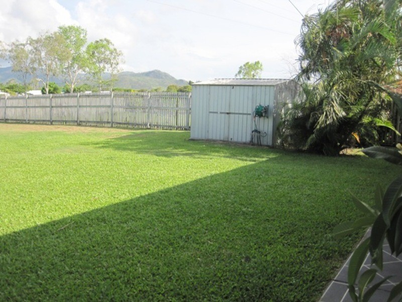 21 Spruce Street, Kirwan QLD 4817