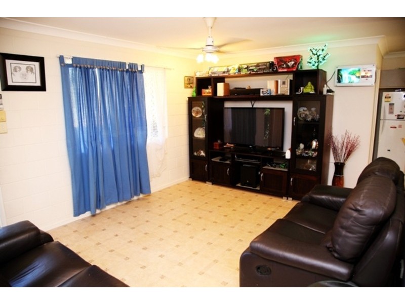 233 Kelso Drive, Kelso QLD 4815