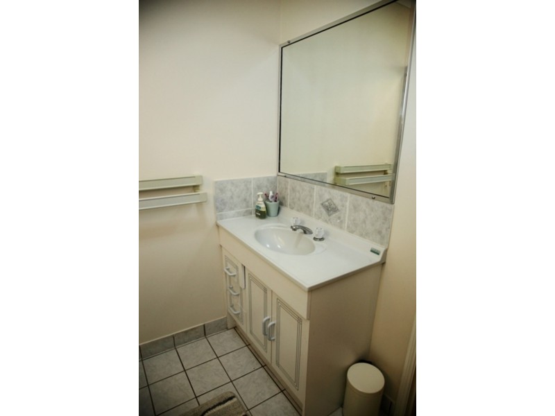 233 Kelso Drive, Kelso QLD 4815