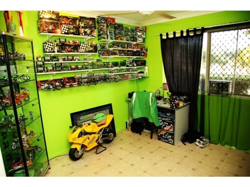 233 Kelso Drive, Kelso QLD 4815