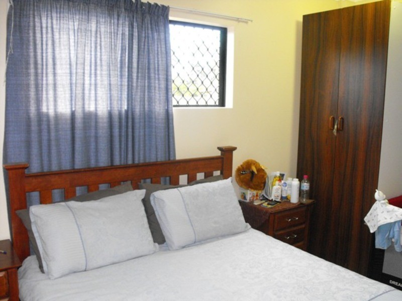 183 Ocean Parade, Balgal Beach QLD 4816